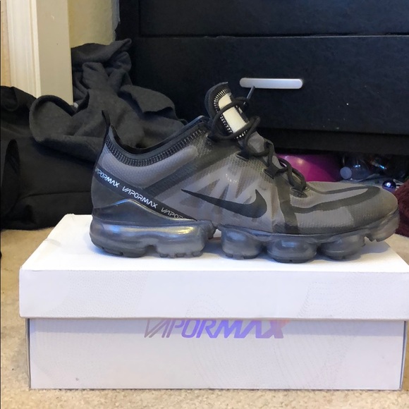 nike vapormax shoes! - Picture 5 of 7
